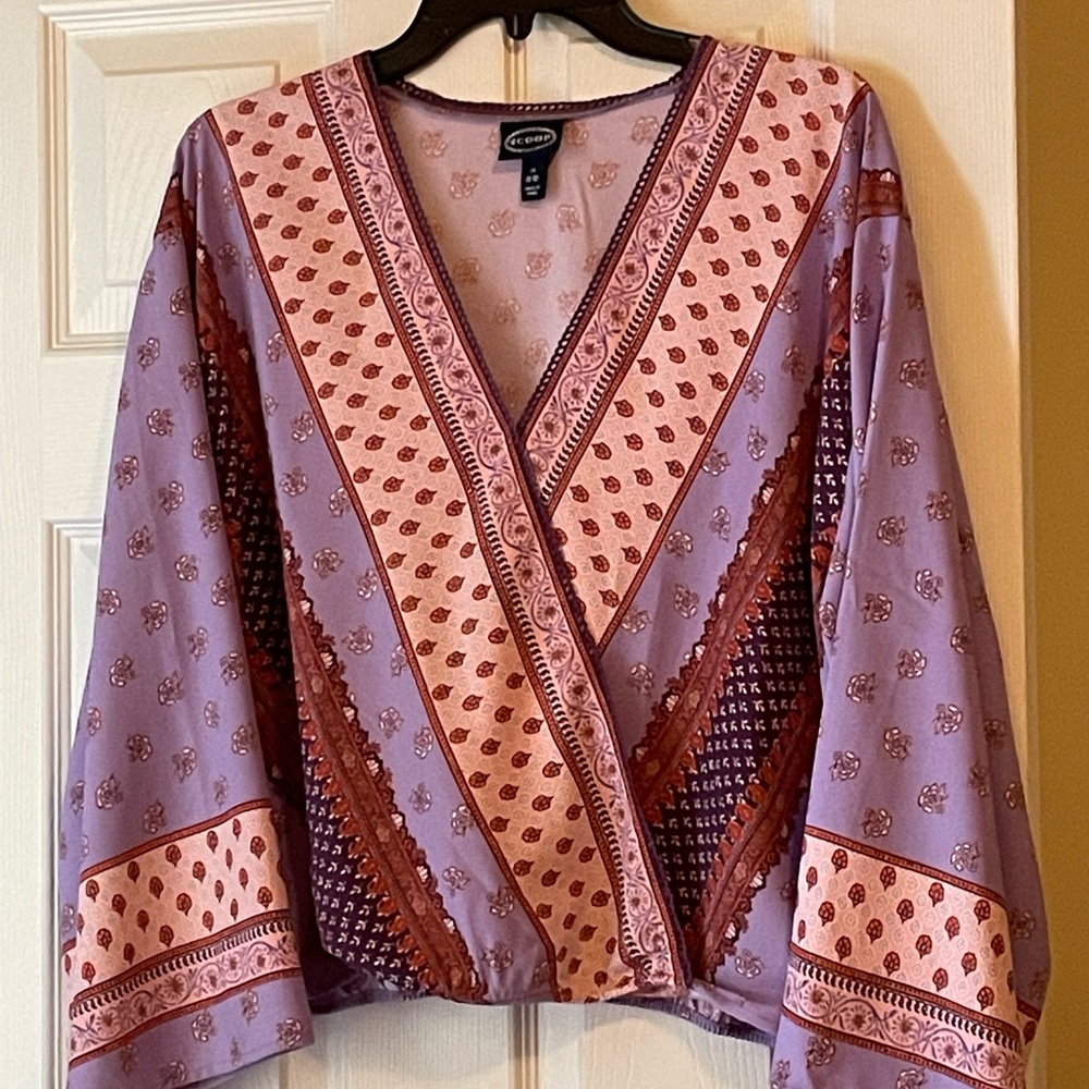 Scoop Lavender and Coral Printed Wrap Top